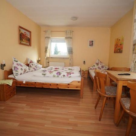 Pension Doeppert Нюрнберг Экстерьер фото